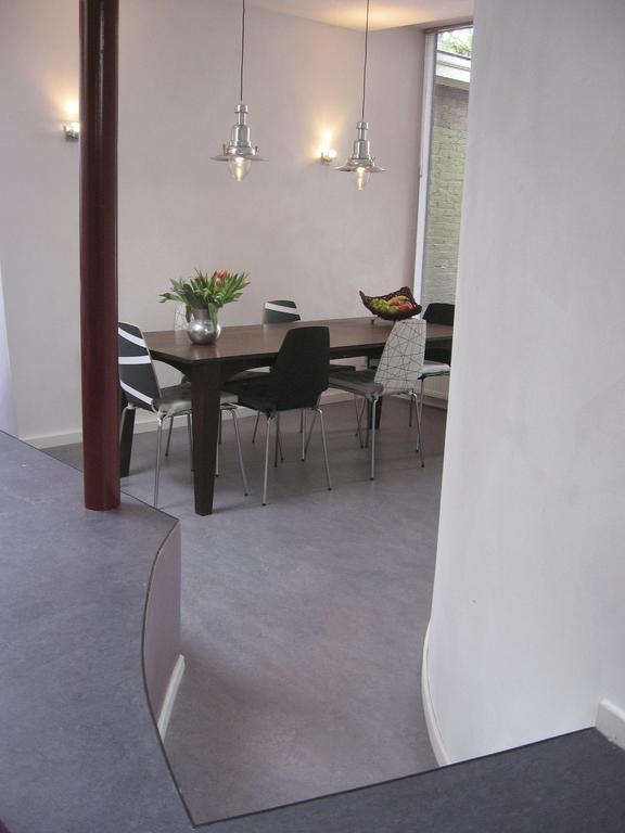 Bed & Office 050 Apartment Хронинген Стая снимка