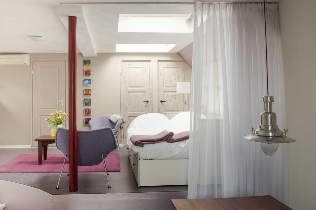 Bed & Office 050 Apartment Хронинген Екстериор снимка